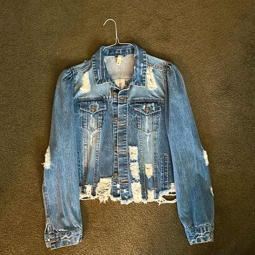 Elan Distressed Light Blue Denim Jacket